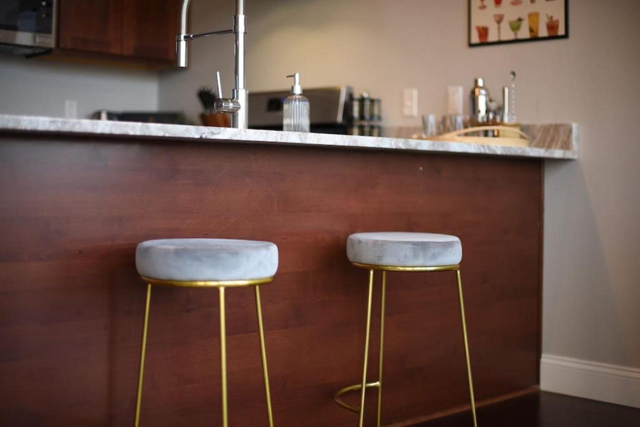 Apartamento Hostwise - The Washington At Chatham - Park Free, Gym, More! *