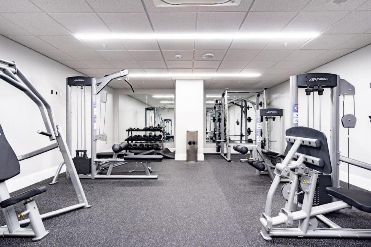 Apartamento Hostwise - The Washington At Chatham - Park Free, Gym, More! *